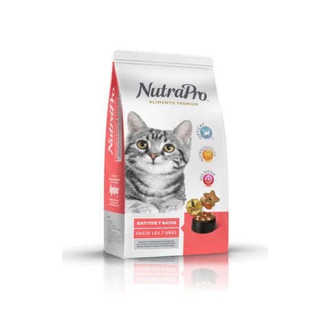 Nutrapro Gatos & Gatitos Hasta 7 Años
