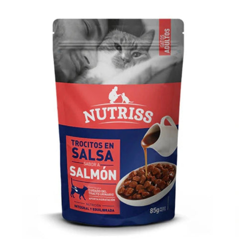 Nutriss Trocitos en Salsa Sabor a Salmón Gatos Adultos - PetsPlaza
